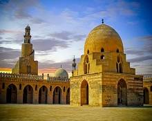 مآذن وأساطين.. مسجد أحمد بن طولون